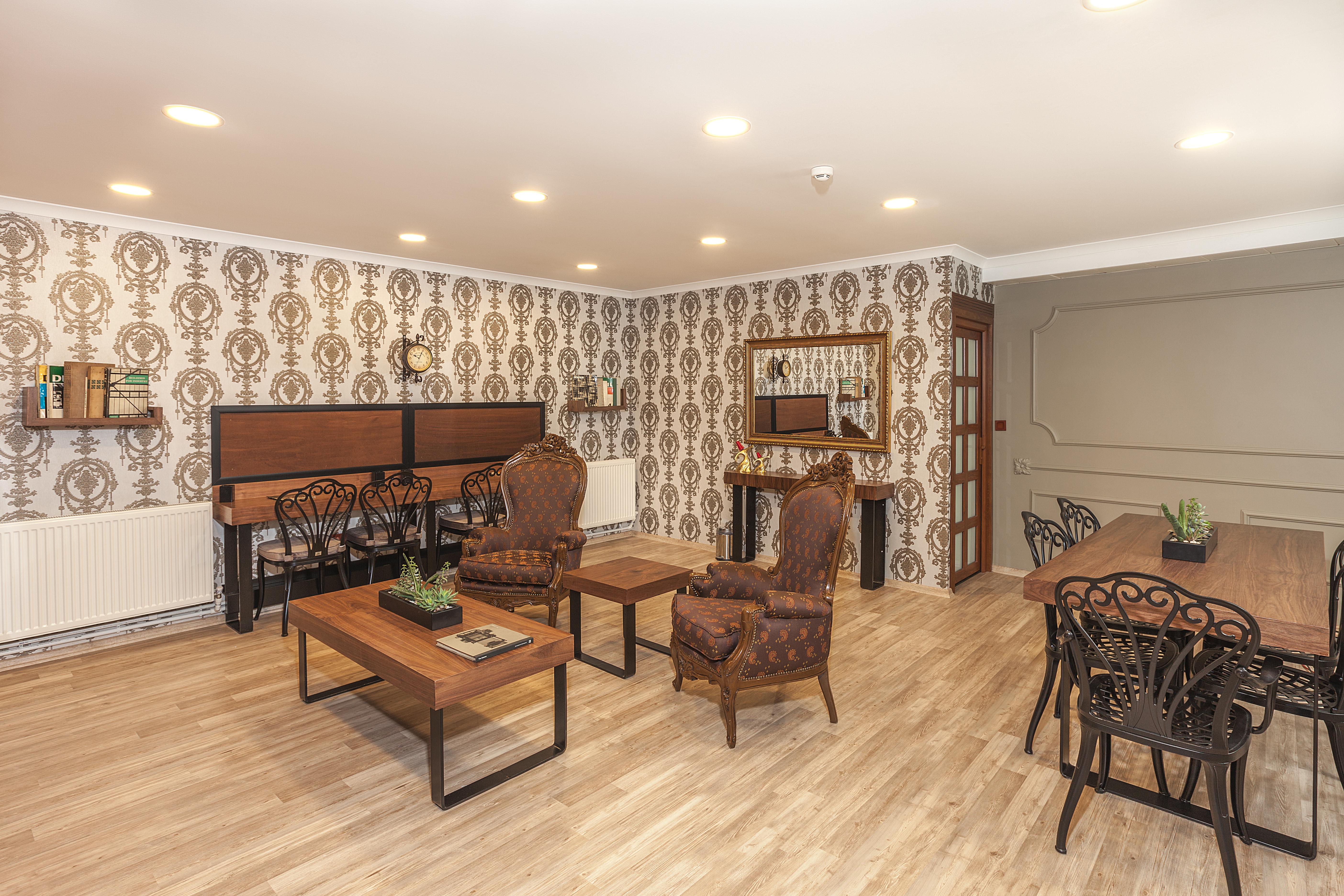 Ferman Hotel-special Category מלון