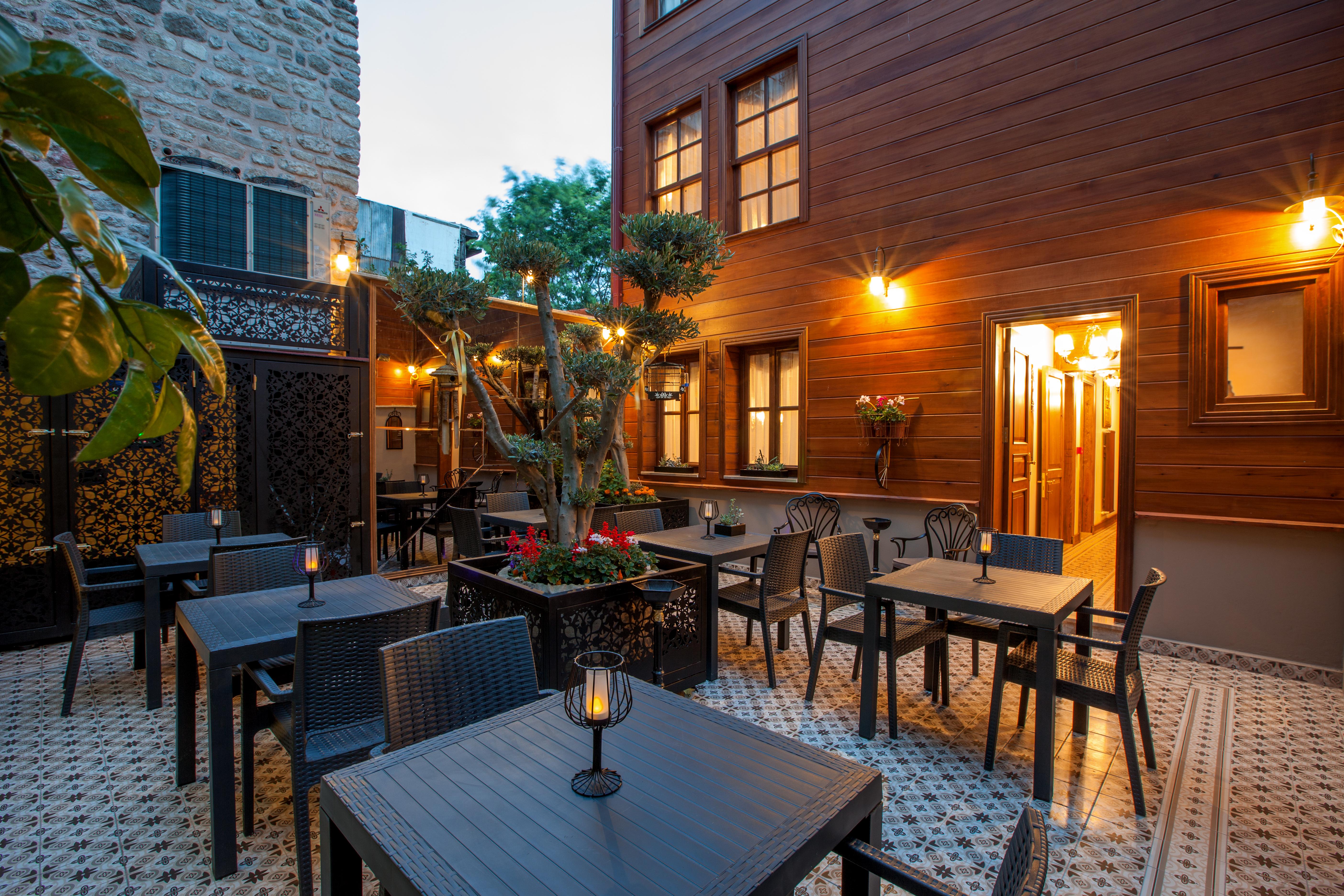 Ferman Hotel-special Category מלון
